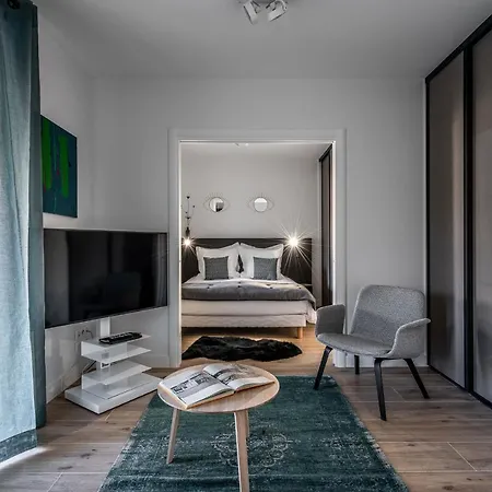 La Grange Des Peres Aparthotel Annecy