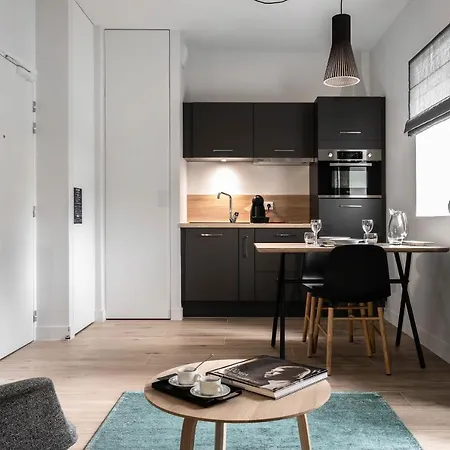 Ξενοδοχείο με διαμερίσματα La Grange Des Peres 2*