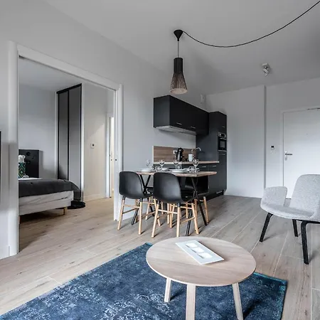Apartmanhotel La Grange Des Peres
