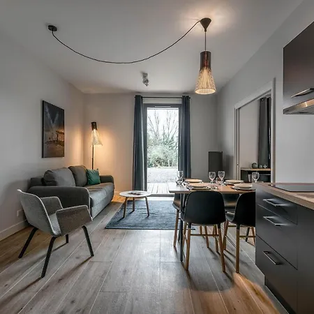 Ξενοδοχείο με διαμερίσματα La Grange Des Peres 2*