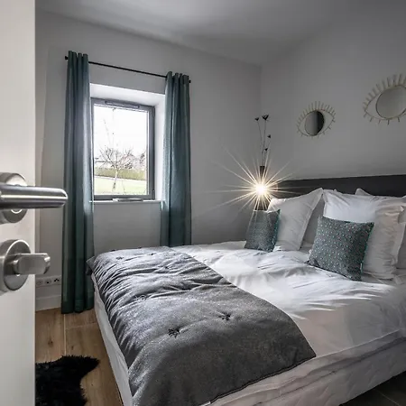 La Grange Des Peres Apartmanhotel Annecy